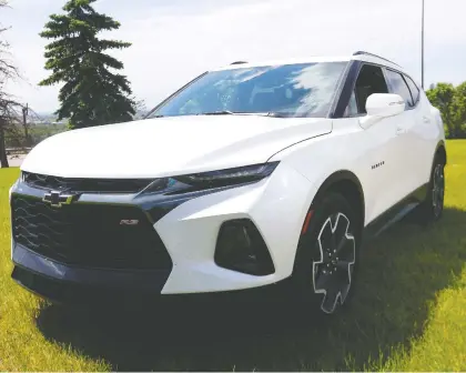  ?? PHOTOS: DARREN MAKOWICHUK ?? The 2020 Chevrolet Blazer RS takes some of its design cues from the Camaro, with its wide stance and tall beltline.