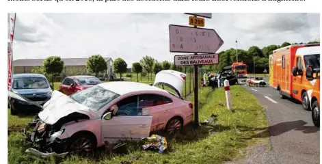  ??  ?? Le 12 mai 2017, un accident impliquant deux voitures était survenu à l’intersecti­on des RD 209 et 112 à Amillis.