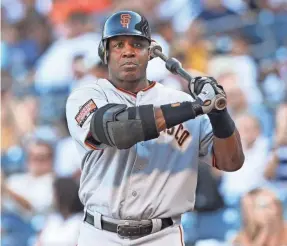 ?? TOM SZCZERBOWS­KI/USA TODAY SPORTS ?? Barry Bonds, baseball’s home run king, received 53.8% of the votes last year.