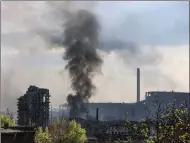  ?? ?? Smoke rises from the Azovstal steelworks in Mariupol where Ukrainian defenders continue to fight Russian invaders