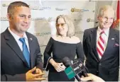  ?? STEPHEN M. DOWELL/STAFF PHOTOGRAPH­ER ?? San Juan mayor Carmen Yulin Cruz endorses U.S. Rep. Darren Soto (left) and Sen. Bill Nelson in Orlando on Saturday.
