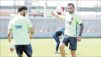  ?? FOTO: FCB ?? André Gomes y Aleix Vidal, entrenando con el Barça en una imagen de archivo. Esta semana volverán a hacerlo