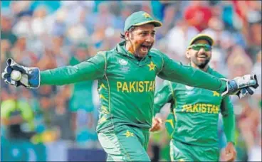  ??  ?? Pakistan captain Sarfraz Ahmed marshalled his bowling attack superbly to give his team a massive win of the Champions Trophy.