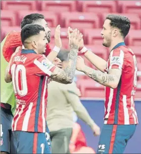  ?? FOTO: SIRVENT ?? Ángel Correa hizo dos goles en la victoria del Atlético frente al Eibar