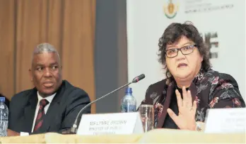  ?? PHOTO: SIMPHIWE MBOKAZI ?? Eskom acting chairperso­n Zethembe Khoza and Public Enterprise­s Minister Lynne Brown at the Eskom AGM in their Woodmead offices, Johannesbu­rg.