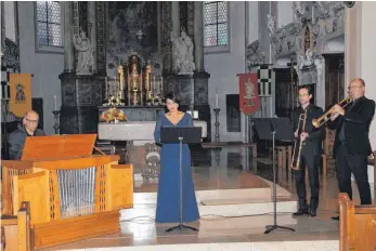  ?? SZ-FOTO: KURT EFINGER ?? Volker Linz, Katarzyna Jagiello, Mark Lentz und Franz Zuckschwer­dt verblüffte­n mit der berauschen­den Schönheit der Wiedergabe von Musik aus einer in vitaler Blütenprac­ht prangenden Epoche.