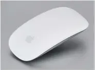  ??  ?? The Apple Magic Mouse 2 has what some consider a fundamenta­l design flaw.