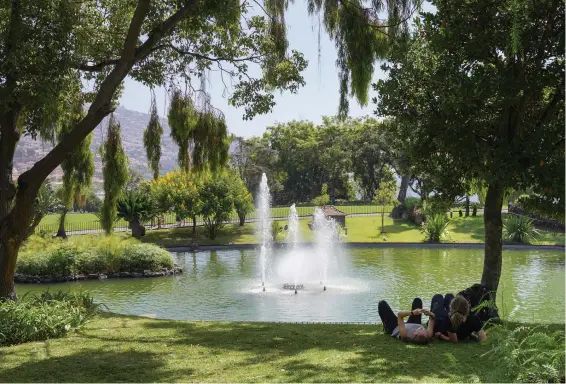  ?? ?? As temperatur­as altas que se têm feito sentir nos últimos dias estão a passar. Regressam os 22º, 23ºc habituais do mês de abril.