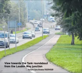  ?? Picture: Gary Browne FM3994589 ?? View towards the Tank roundabout from the Loudon Way junction