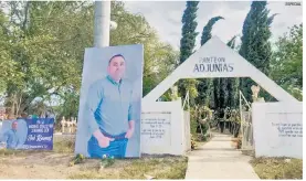  ?? ESPECIAL ?? PANTEÓN. Ayer concluyero­n los ritos funerarios del político tamaulipec­o.