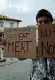  ??  ?? Alice Malvisi, nata nel ‘99. Girava con un cartello con scritto: «Don’t eat meat»