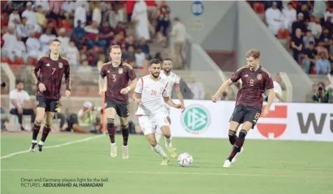  ?? ABDULWAHID AL HAMADANI ?? Oman and Germany players fight for the ball. PICTURES:
