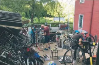  ?? FOTO: CYKELKÖKET ?? MEKA. Hos Cykelköket kan du laga, köpa och prata om cyklar.