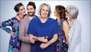  ?? EMILY SHUR, SHOMI ?? Jeffrey Tambor, centre, plays transgende­r woman Maura in “Transparen­t.” From left, Gaby Hoffman, Jay Duplass and Amy Landecker play his children, and Judith Light plays his ex-wife.