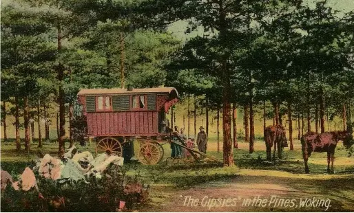  ??  ?? ABOVE: A postcard of a gypsy waggon in Woking. BELOW: Members of the Boswell family at the Epsom Derby for the annual horse race on Epsom Downs, 1949.