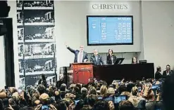  ??  ?? ‘Salvator Mundi’ La obra de Leonardo Da Vinci, se vendió esta semana a la casa Christie's de Nueva York por 450,3 millones de dólares