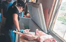  ?? FOTO: EL HERALDO ?? La carne decomisada en la colonia Torocagua fue enviada hasta una granja de perros en El Salvador.