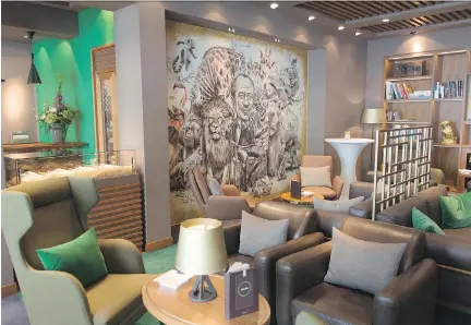  ?? AARON SAUNDERS ?? Hapag-Lloyd Cruises made its five-star-plus Europa 2 even better, with a recent refit that changed many of the five-year-old ship’s public areas, like the new Collins gin bar.