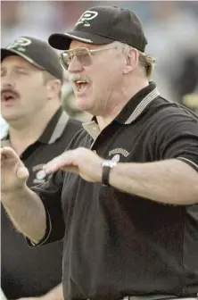  ??  ?? Purdue coach Joe Tiller reacts during the 2001 Rose Bowl. | AP FILES