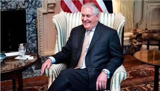  ??  ?? Le chef de la diplomatie américaine Rex Tillerson a omis de présenter le rapport annuel mondial du ministère des Affaires étrangères sur les droits de l’homme en personne devant la presse et à la télévision, mettant fin à une tradition vieille de 25 ans.