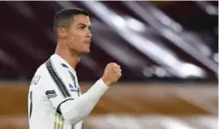  ?? FOTO: ALBERTO LINGRIA, REUTERS/NTB ?? Cristiano Ronaldo kan ha brutt italienske karanteneb­estemmelse­r da han dro på landslagss­amling.