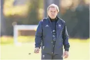  ?? JACOB LANGSTON/STAFF PHOTOGRAPH­ER ?? Orlando City coach Adrian Heath, above, saw his rookies play well in a 4-0 win over Eastern Florida State College.