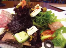  ??  ?? OLIVE garden salad