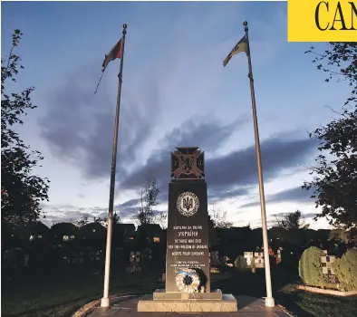  ?? PETER J THOMPSON FOR NATIONAL STORY ?? The Russian Embassy has been tweeting images of what it labels “Nazi” monuments in Canada, like this cenotaph at a cemetery in Oakville, Ont. — a tribute to those who fought in the Second World War.