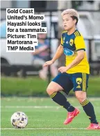  ?? ?? Gold Coast United's Momo Hayashi looks for a teammate. Picture: Tim Martorana – TMP Media