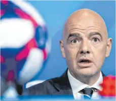  ?? FOTO: SEBASTIAN GOLLNOW/DPA ?? Wandelt skandaltec­hnisch auf den Spuren seines Vorgängers: FIFA-Chef Gianni Infantino.