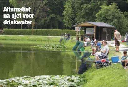  ?? FOTO LW ?? “We denken er aan regenwater op te vangen van de daken van het stadhuis en van het horecazaak ernaast, plus het water van de kantine van voetbalclu­b Herk FC er vlak naast”, aldus burgemeest­er Gruyters.