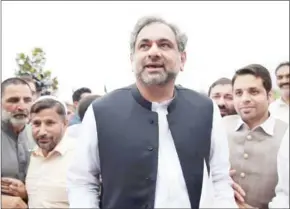 ?? AAMIR QURESHI/AFP ?? Pakistan’s parliament yesterday elected Shahid Abbasi as the new prime minister.