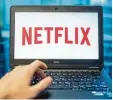  ?? Foto: dpa ?? Klicken und schauen: Netflix erschuf eine neue Art zu fernsehen.