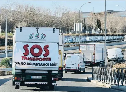  ?? CÉZAUS TV ONCA   V ?? Protesta a Madrid dels transporti­stes dimarts passat