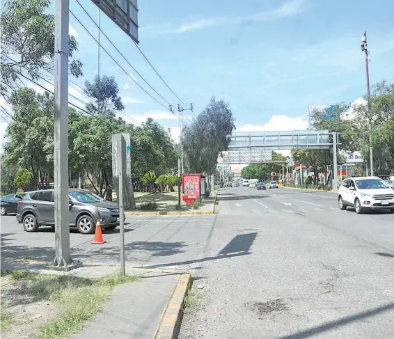  ?? DANIEL HIDALGO ?? Por la
avenida Camarones, en la alcaldía Azcapotzal­co, se prevé el paso exclusivo para ciclistas