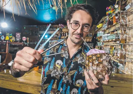  ?? Picture: JERAD WILLIAMS ?? Jack Connor and Aloha are one of many bars ditching plastic straws to help the environmen­t.