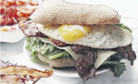  ?? DINE & FASH ?? Sophistica­ted ingredient­s and a fried egg make this sandwich something special.