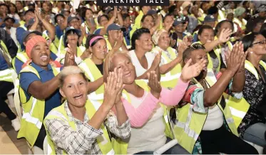  ?? Supplied ?? MAYOR Dan Plato hosted approximat­ely 1 700 members of the Back-to-School Walking Bus initiative on Saturday at the Cape Town Civic Centre. See page 3 |