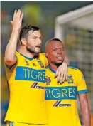  ??  ?? Gignac y Enner Valencia