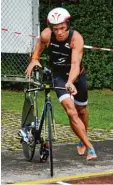  ?? Foto: Radloff ?? Roman Deisenhofe­r hat ein Ziel: die Tri athlon WM auf Hawaii.