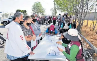  ?? /JOSÉ ALMANZA ?? El municipio está a 12 días de que se cumplan los 42 establecid­os para la aplicación de la segunda dosis de la vacuna Pfizer.