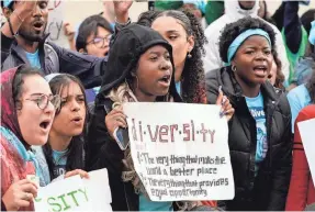  ?? JACK GRUBER/USA TODAY ?? Protesters gather outside as the U.S. Supreme Courts hears oral arguments in two affirmativ­e action college admission cases on Oct. 31, 2022.