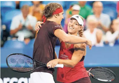  ?? FOTO: IMAGO ?? Grund zur Freude hatten Alexander Zverev und Angelique Kerber in diesem Jahr reichlich. So soll es nächstes Jahr weiter gehen. Beim Hopman-Cup im Januar in Perth stehen die beiden wieder gemeinsam auf dem Platz. Dieses Mal soll es mit dem Titel klappen.