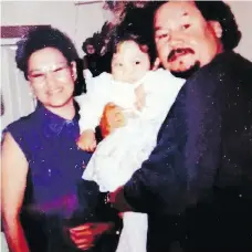  ?? ANGELINE ANAQUOD ?? Billy Anaquod with his sister, Angeline and her granddaugh­ter. He died in 2000 of a heart attack.