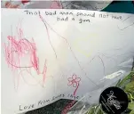  ?? RACHAEL KELLY/STUFF ?? Three-year-old Innes Fletcher, of Heriot, left a picture at the Mataura Mosque that said: ‘‘That bad man should not have had a gun.’’