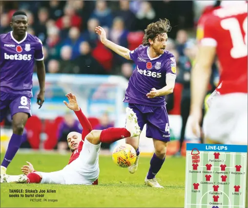  ?? PICTURE: PA Images ?? TANGLE: Stoke’s Joe Allen seeks to burst clear