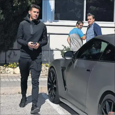  ??  ?? CON FRANCIA. Lucas Hernández fue convocado por Francia, el único país con el que puede jugar.