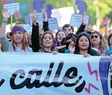  ?? (Sipa) ?? Protesta masiva en las calles españolas a principios de mayo por el caso La Manada.