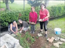  ??  ?? Ouvrage au féminin !