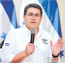  ?? FOTO: EFRAÍN SALGADO ?? El presidente Juan Orlando Hernández al comparecer en conferenci­a de prensa en Casa de Gobierno.